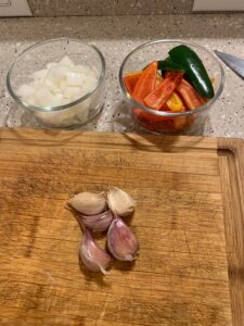 White Onion Red Peppers Yellow-Peppers-Jalapeno Peeled Organic Garlic - Basaltic Farms