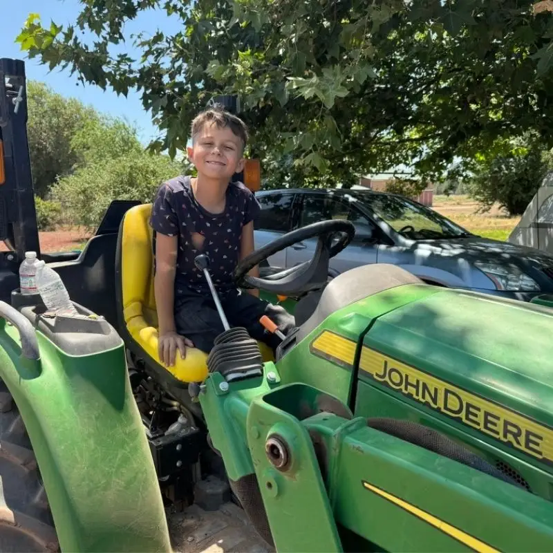 Jasper Schallert July 2025 Organic Garlic Harvest Basaltic Farms